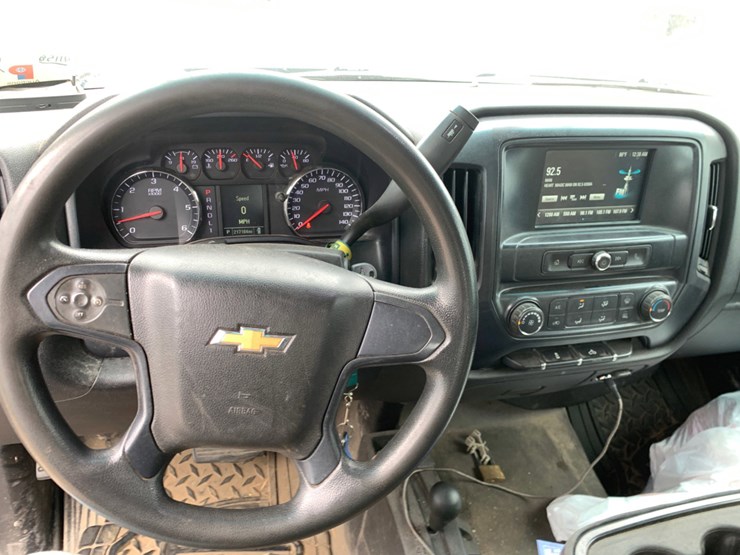 2019-chevrolet-silverado-2500hd-image-9