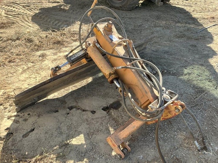 rhino-8'-3-pt-6-way-angle-blade-image-1
