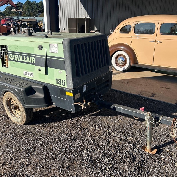 SULLAIR 185 S/A PORTABLE AIR COMPRESSOR