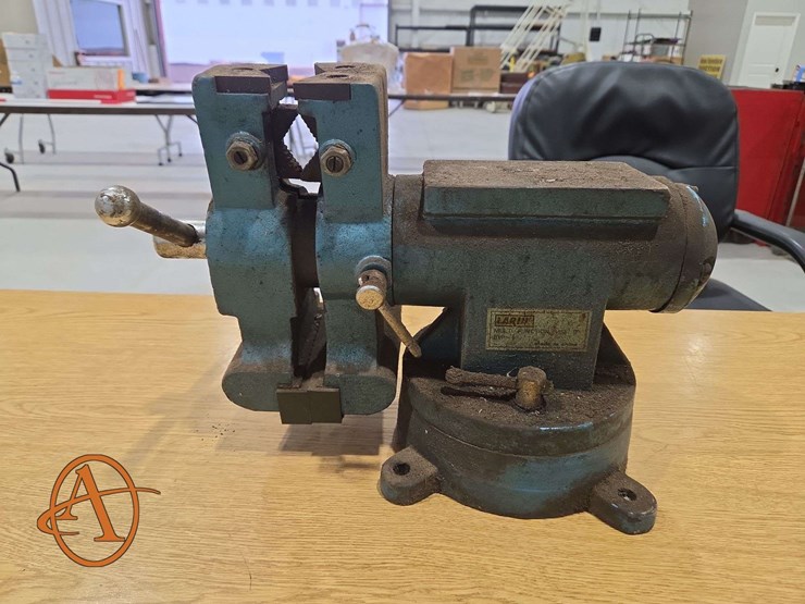 larin-multifunction-bench-vise-image-4