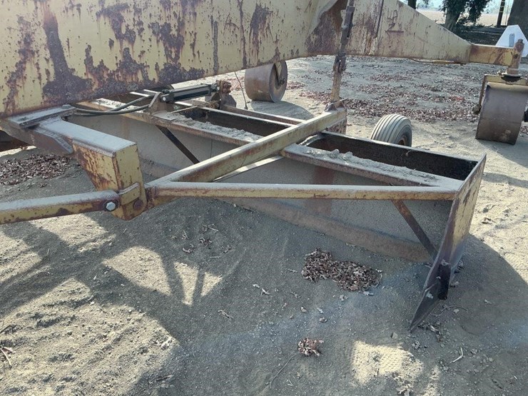 universal-14'x30'-triplane-image-10