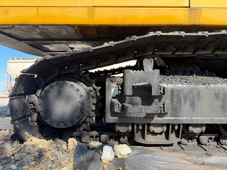 #4098-•-2015-john-deere-870g-lc-excavator-image-203