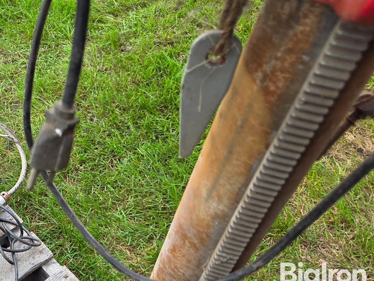 drill-press-&-tools-image-12