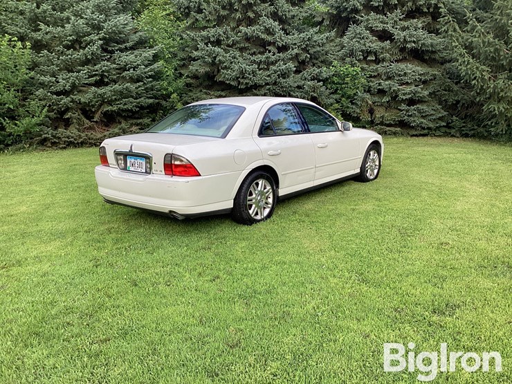 2005-lincoln-ls-4-door-sedan-image-5