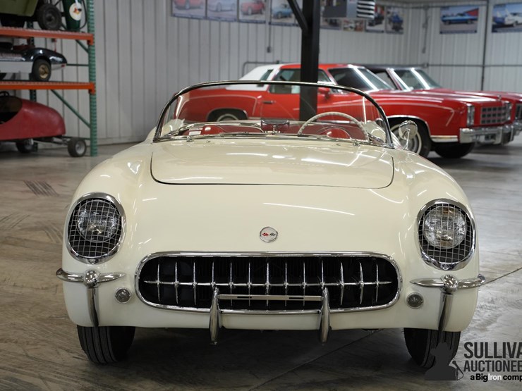 run-#68---1954-chevrolet-corvette-image-3