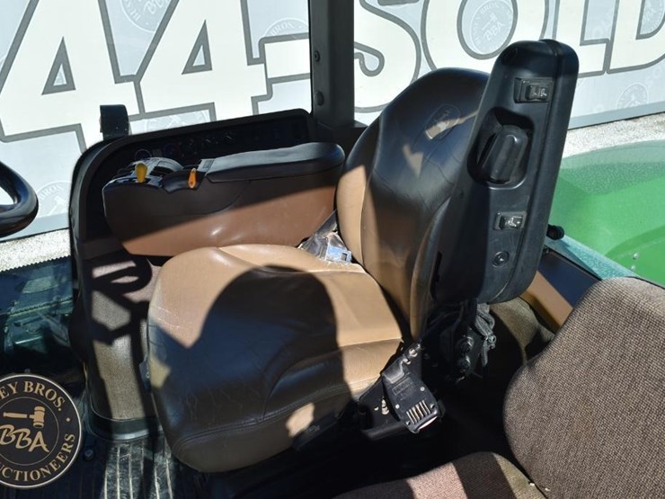 2010-john-deere-9530-image-36