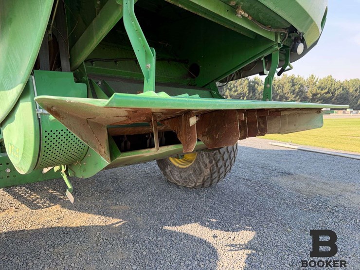 2012-john-deere-s670-combine-image-62