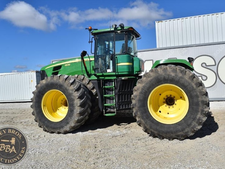 2010-john-deere-9530-image-16