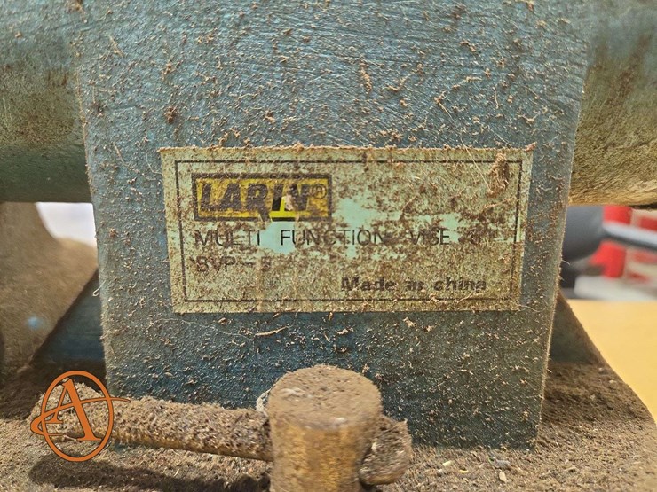 larin-multifunction-bench-vise-image-11