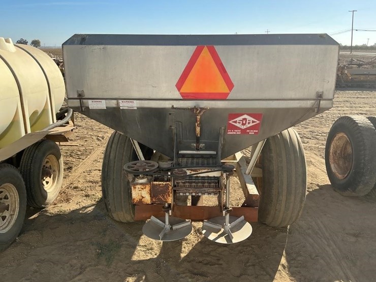 ag-spreader-200-9.5'x6'-s.s.-fertilizer-spreader-image-6