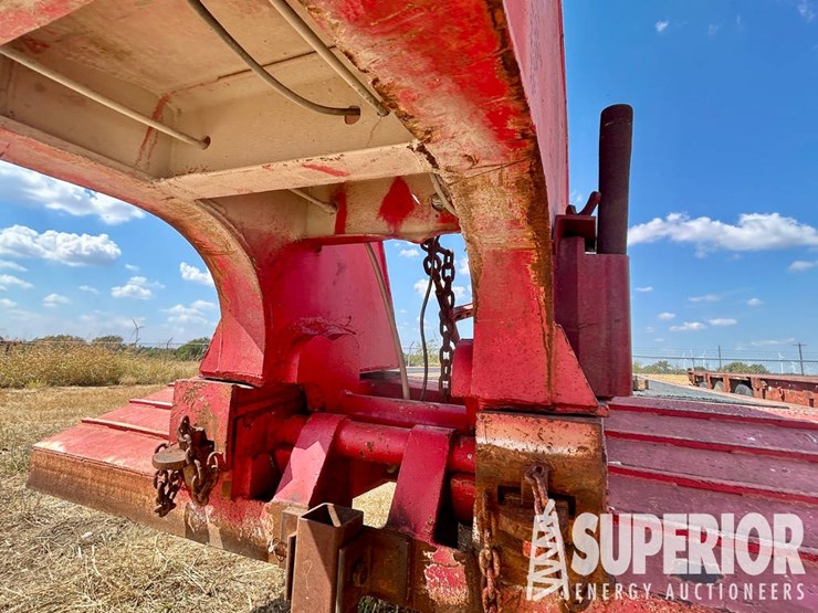 1981-nabors-49'oal-3-axle-detach/foldable-neck-equipment-trailer-image-7