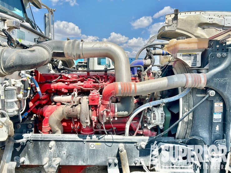 2019-peterbilt-389-t/a-winch-truck-w/-day-cab-image-14