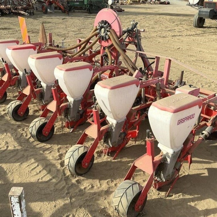 GASPARDO SP540 3-Pt 6-Row 30" Air Planter