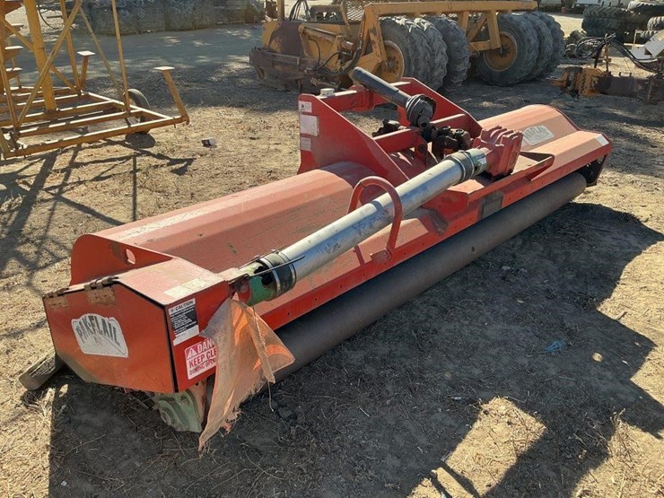 rears-13'-3-pt-pto-chopper-image-6