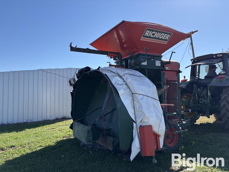 2012-richiger-r950max-roller-bagger-image-4