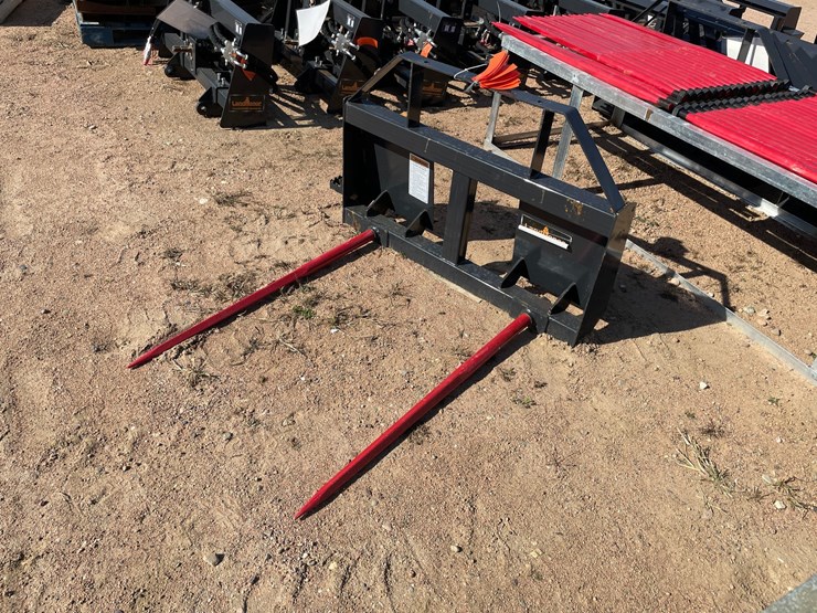 #4104-•-landhonor-skid-steer-bale-spear-attachment-image-2