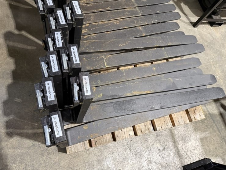2026-agt-saii100-pallet-forks,-qty.-4-image-2