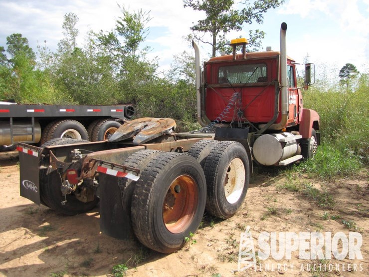 1996-mack-ch613-t/a-day-cab-haul-truck-image-4
