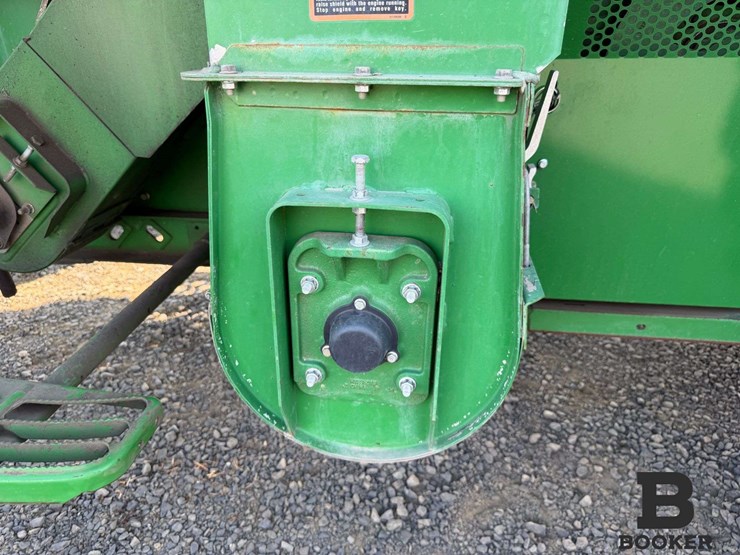 2012-john-deere-s670-combine-image-79