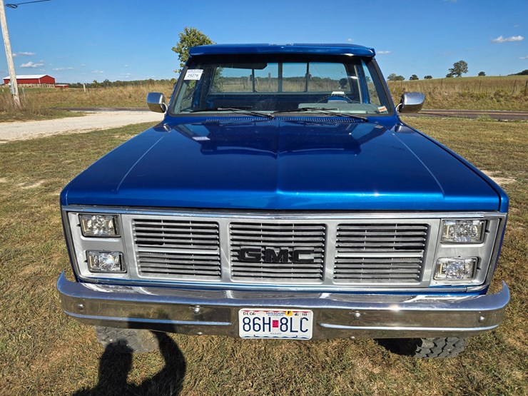 #25276-•-1986-gmc-k2500-pickup-truck-image-22