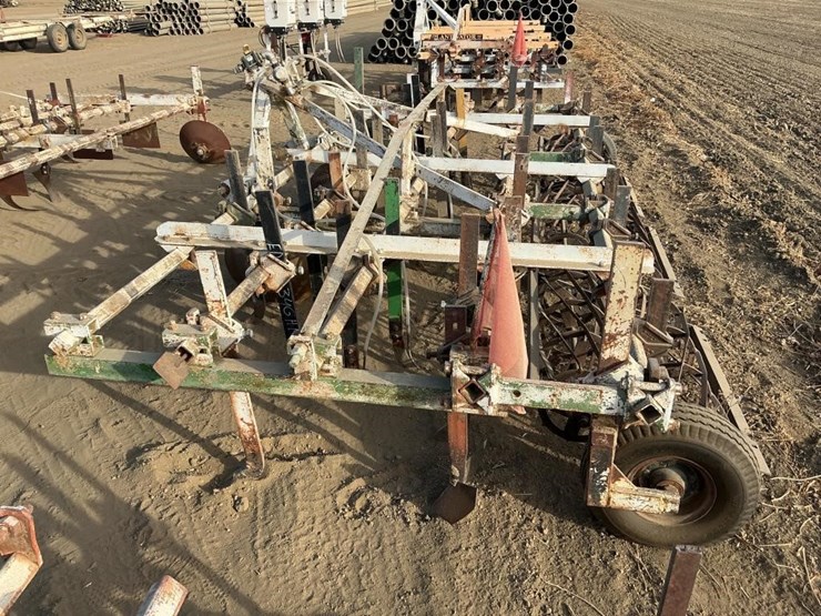custom-3-pt-3-row-60"-cultivator-image-6