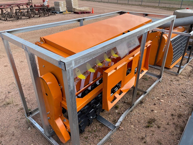 #4072-•-landhonor-no-till-seed-drill-for-tractor-and-skid-steer-image-4