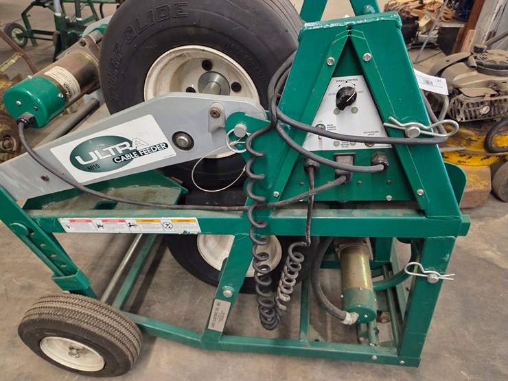 #27-•-ultra-cable-feeder-6810-(green-lee)-image-1
