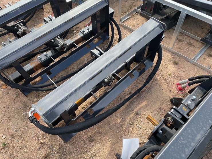 #4119-•-landhonor-skid-steer-3-point-hitch-adapter-image-3
