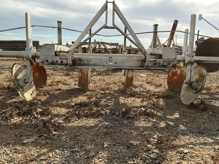custom-3-pt-disc-ridger-image-7