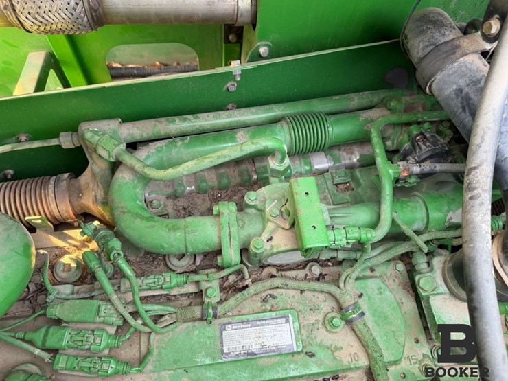 2012-john-deere-s670-combine-image-134