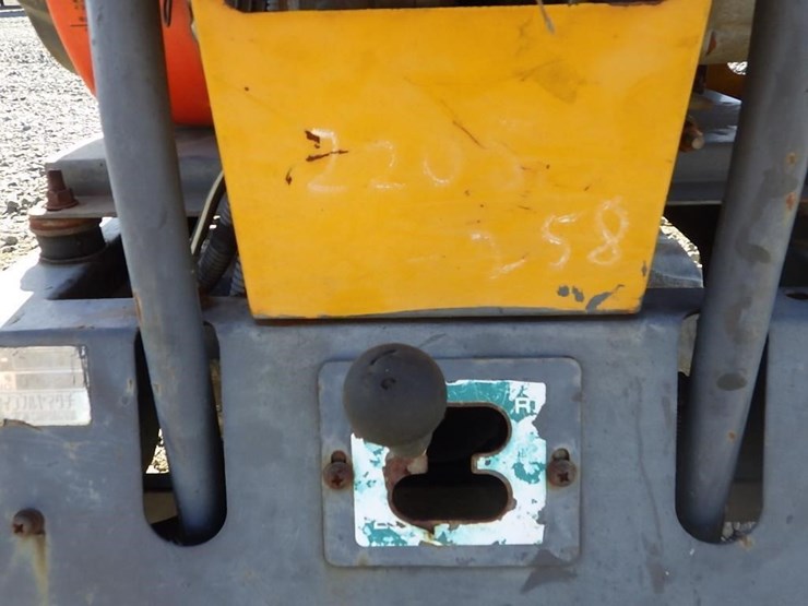 winbull-wb04-tracked-dumper-image-18