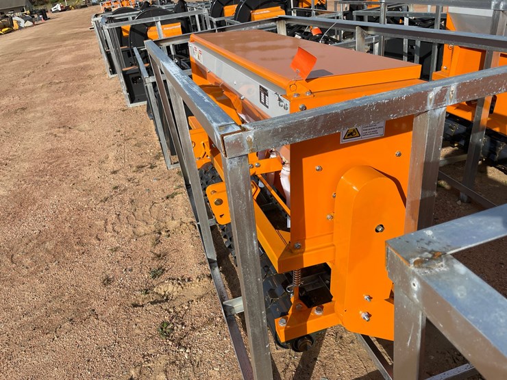 #4076-•-landhonor-no-till-seed-drill-for-tractor-and-skid-steer-image-2