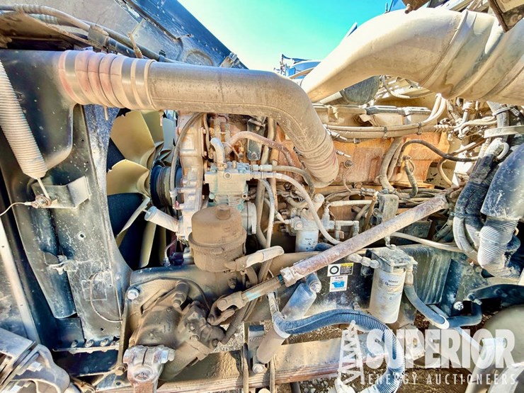 2004-peterbilt-379-t/a-dump-truck-image-9