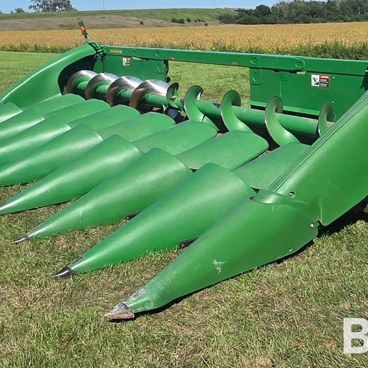 2014 John Deere 608C Corn Head