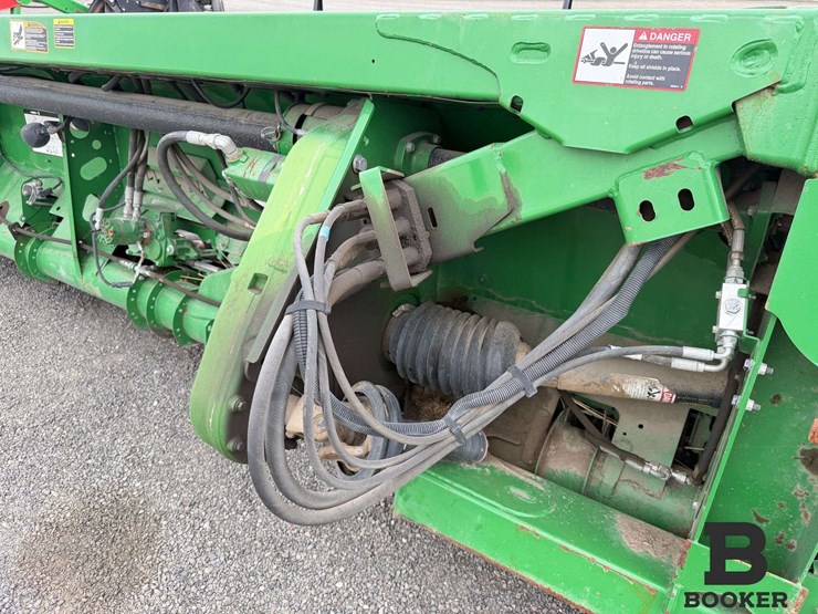 2017-john-deere-635fd-draper-header-image-24
