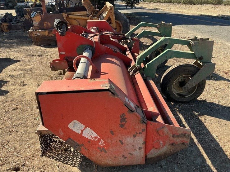 rears-15'-3-pt-pto-chopper-image-3