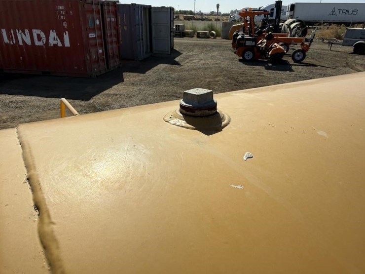 2014-lee-dt975-t/a-fuel-tank-trailer-image-12