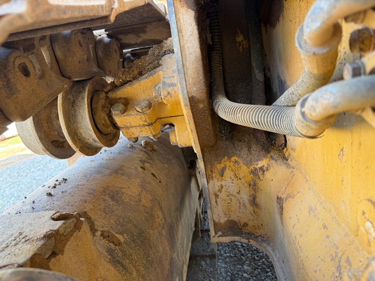 #4088-•-caterpillar-963-crawler-loader-image-70