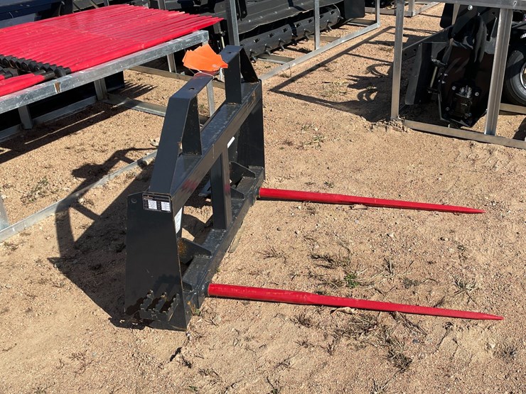 #4109-•-landhonor-bale-spear-frame-attachment-image-9