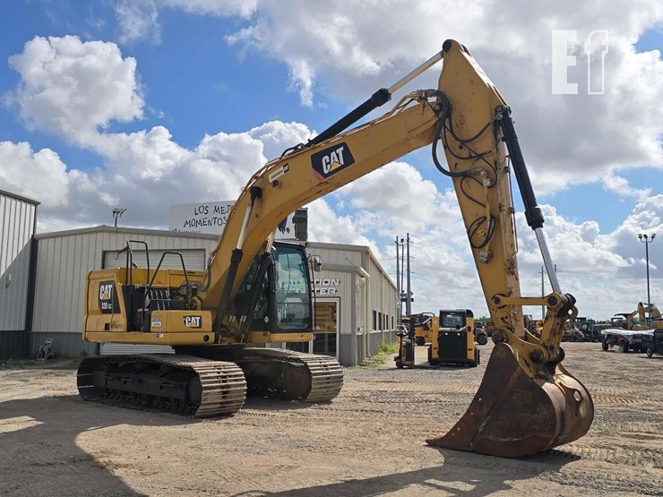 2018-caterpillar-320gc-image-2