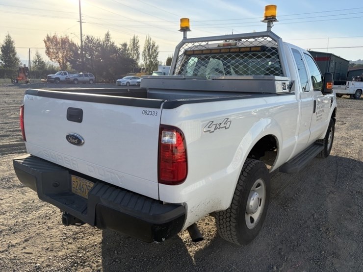2008-ford-f250-extra-cab-4x4-pickup-image-4