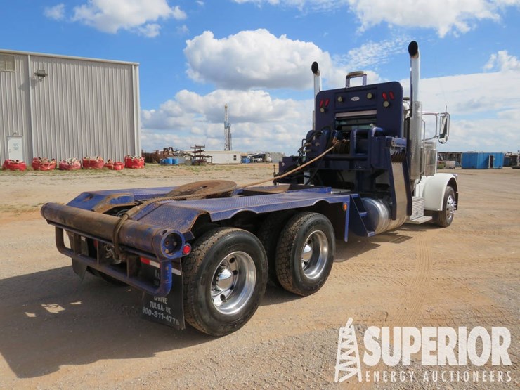 2010-peterbilt-389-t/a-glider-winch-tractor-w/day-cab-image-3