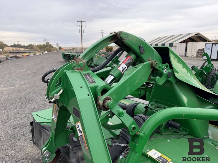 john-deere-front/rear-moco-combo-mower-image-39