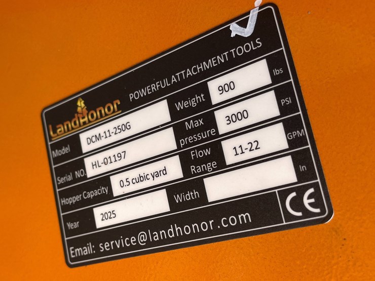 #4066-•-landhonor-double-discharge-concrete-mixer-attachment-image-9