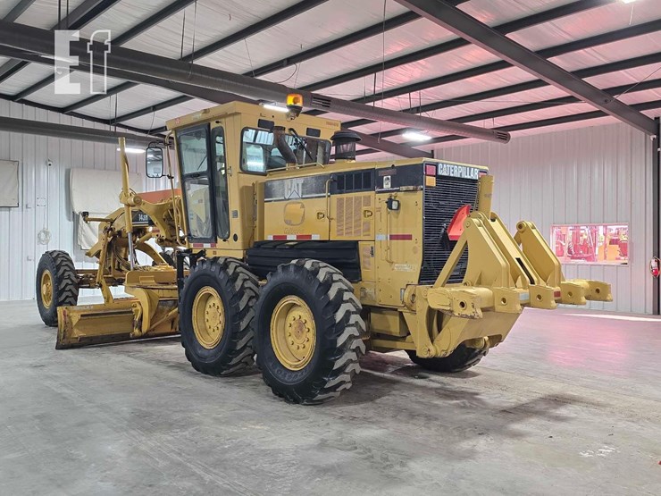 2004-caterpillar-143h-image-4