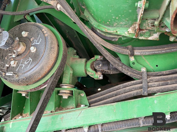2012-john-deere-s670-combine-image-41