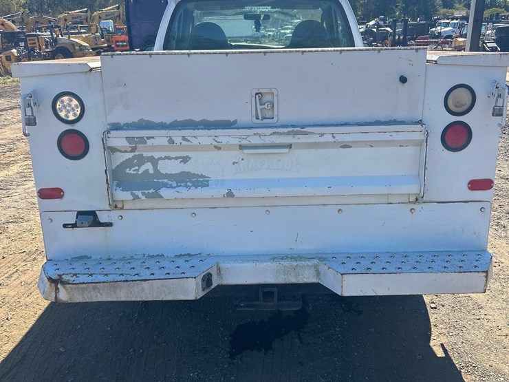 2005-ford-f250-xl-super-duty-s/a-regular-cab-sevice-truck-image-5