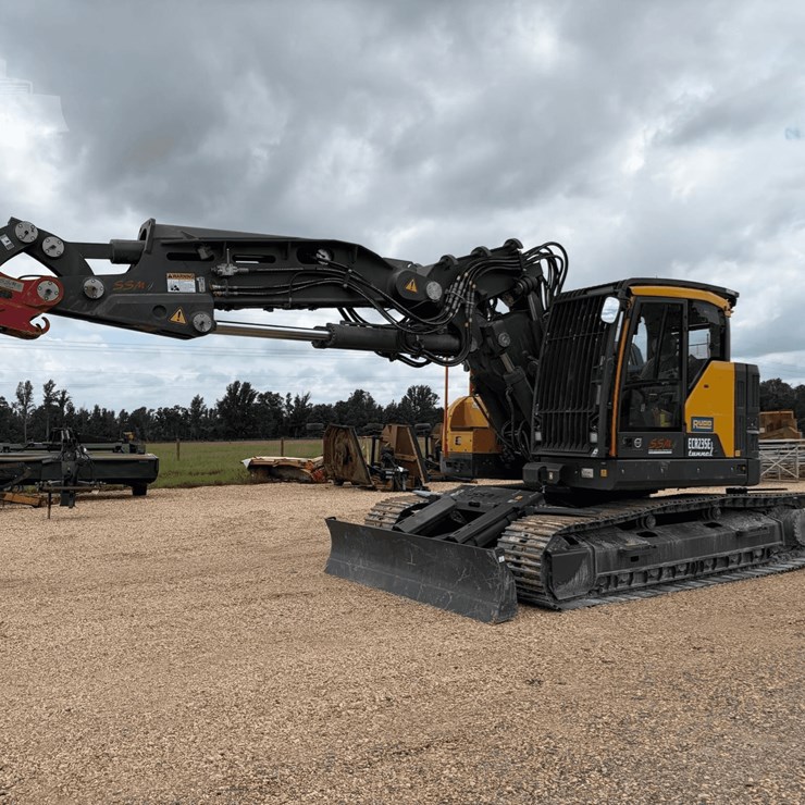 2025 Volvo ECR235EL Tunnel Excavator, 22 Actual Hours