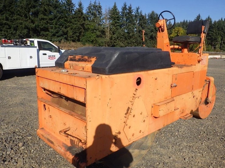 gallon-s3-5b-tandem-smooth-drum-roller-image-1