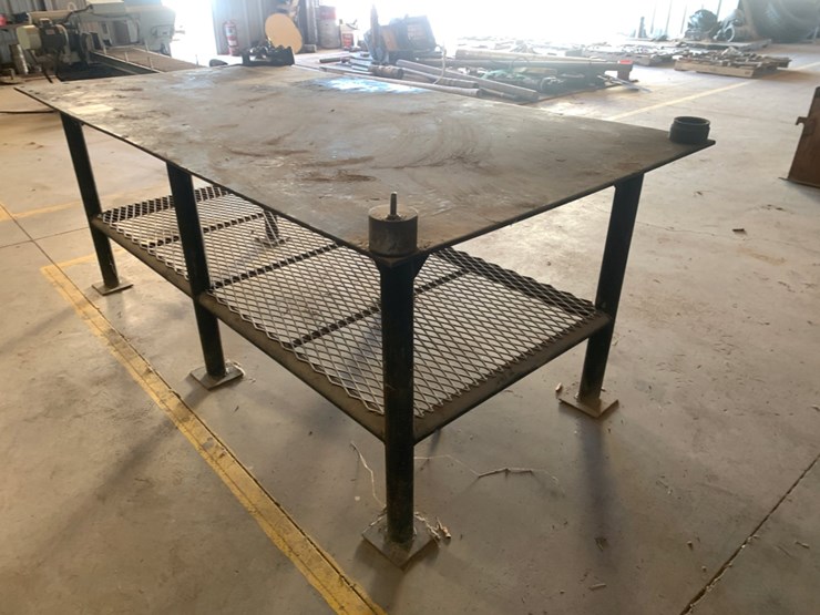 8’-x-4’-x-3’-metal-shop-table-w/-ridgid-1/4”-to-6”-pipe-vise-image-1